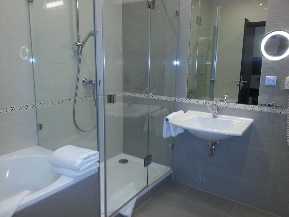 Prague Inn 4* Прага
