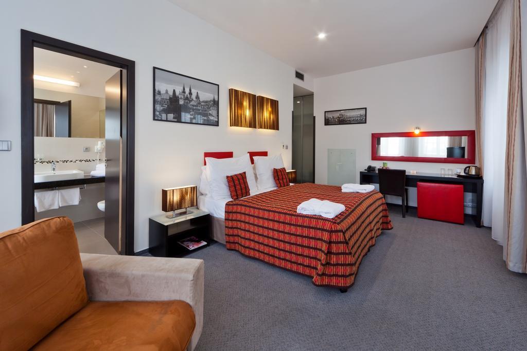 Prague Inn Прага