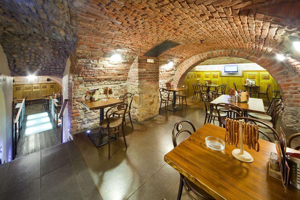 Prague Inn Отель 4*